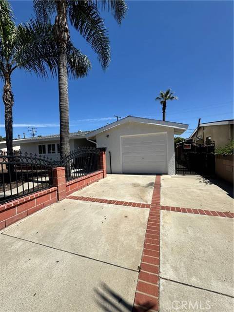 Anaheim, CA 92805,1122 S Cambridge Street