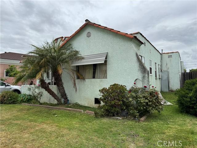 South Gate, CA 90280,10315 San Vincente Avenue