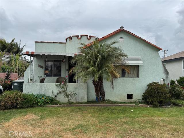 South Gate, CA 90280,10315 San Vincente Avenue