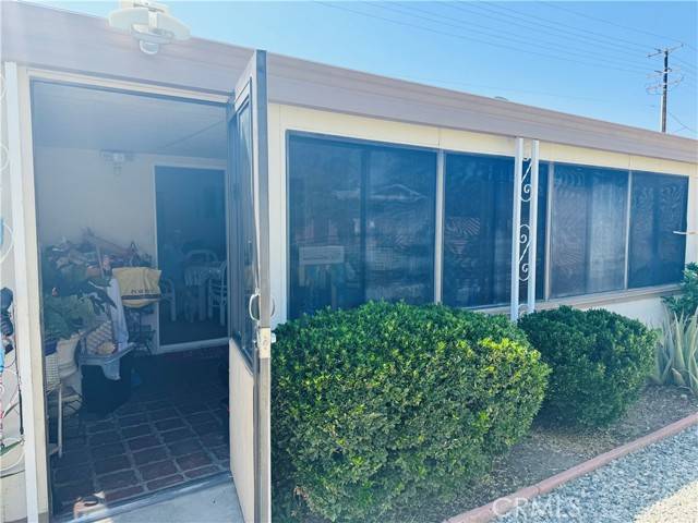 Hemet, CA 92543,840 S Gilbert St