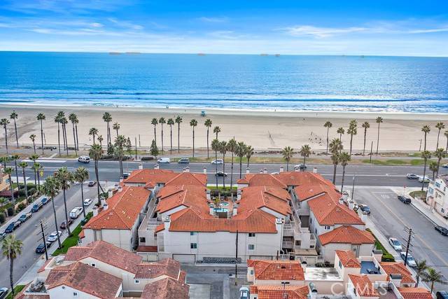 Huntington Beach, CA 92648,1400 Pacific Coast #204