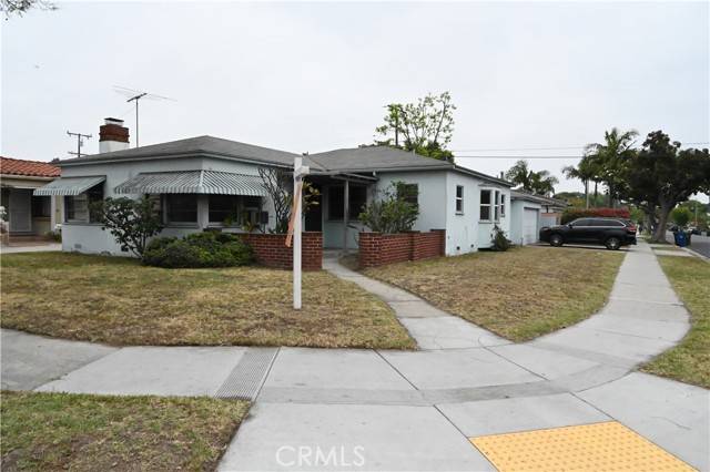 Bell, CA 90201,7108 Woodward Avenue