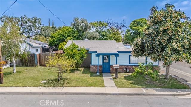 La Verne, CA 91750,1832 C st
