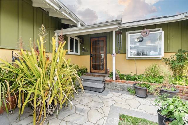 Anaheim, CA 92804,8921 Kennelly Lane