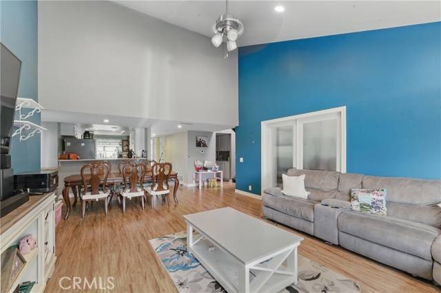 Paramount, CA 90723,6621 Caro Street #111