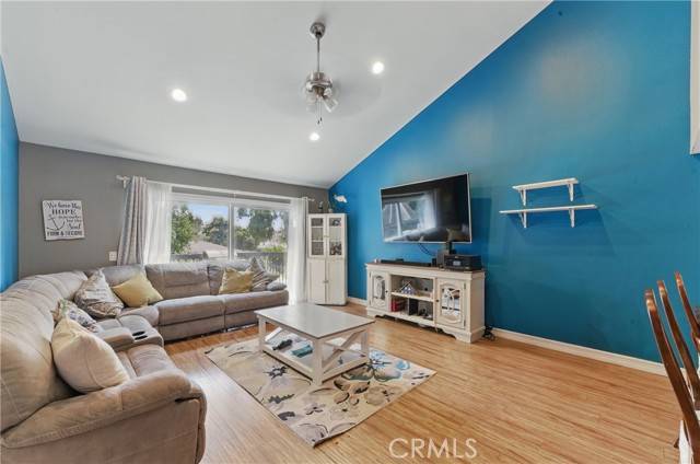 Paramount, CA 90723,6621 Caro Street #111