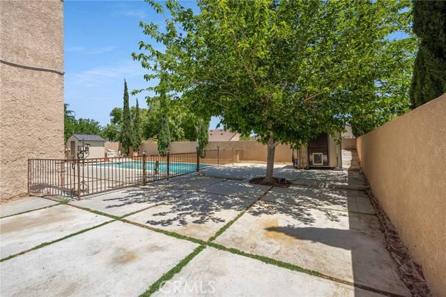 Palmdale, CA 93551,38828 Barrington Street