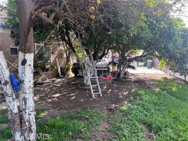 Compton, CA 90221,702 N Burris Avenue