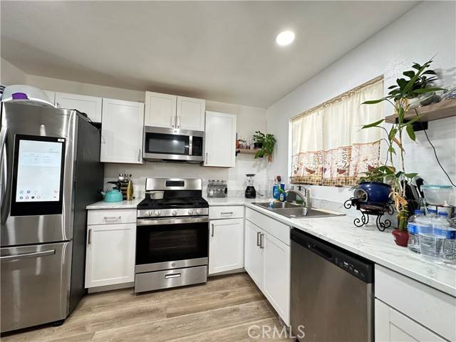 San Jacinto, CA 92583,309 Santo Drive
