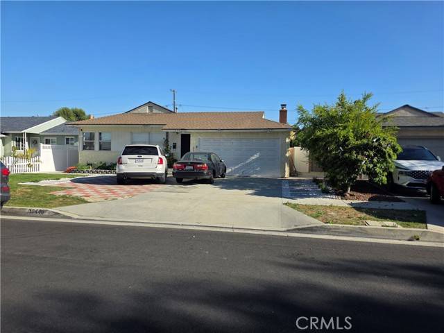 Bellflower, CA 90706,10446 Highdale Street