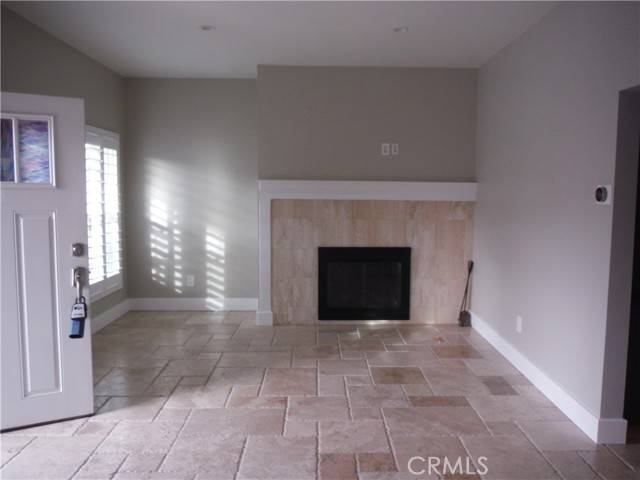 Long Beach, CA 90803,122 Roycroft Avenue #A