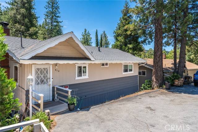 Crestline, CA 92325,810 Arosa Drive