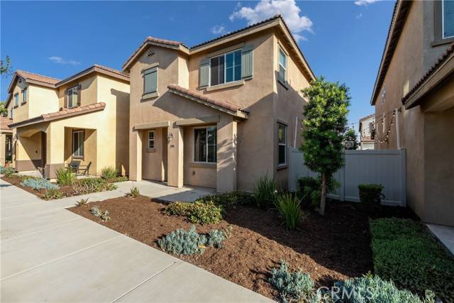 Colton, CA 92324,2038 Mesquite Lane