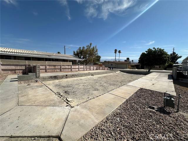 Thousand Palms, CA 92276,33481 Westchester Dr