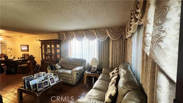 El Monte, CA 91731,11053 Elmcrest St