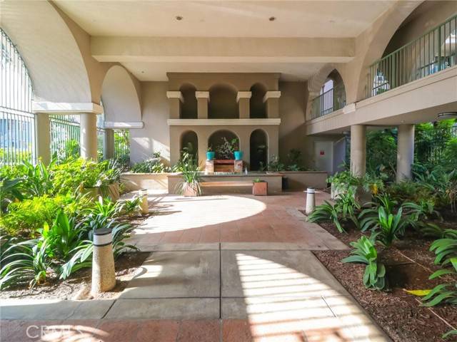 Long Beach, CA 90802,555 Maine Avenue #219
