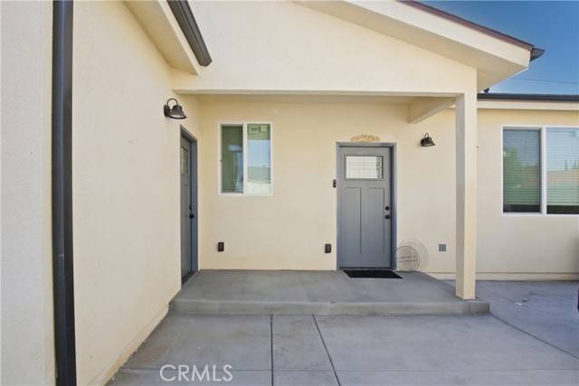 Downey, CA 90241,7314 Luxor Street