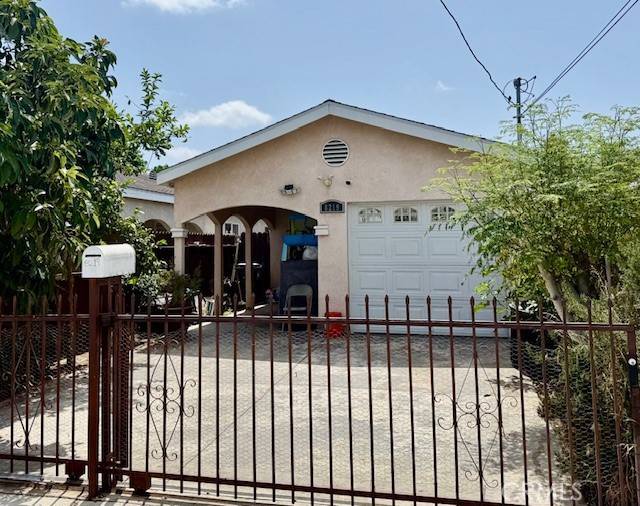 Los Angeles, CA 90001,8219 Crockett Boulevard