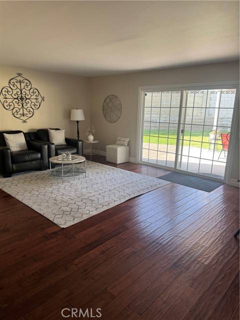 Placentia, CA 92870,1398 Tartan Circle