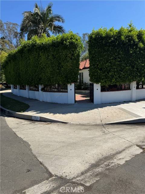 Encino (los Angeles), CA 91436,5230 Seville Avenue