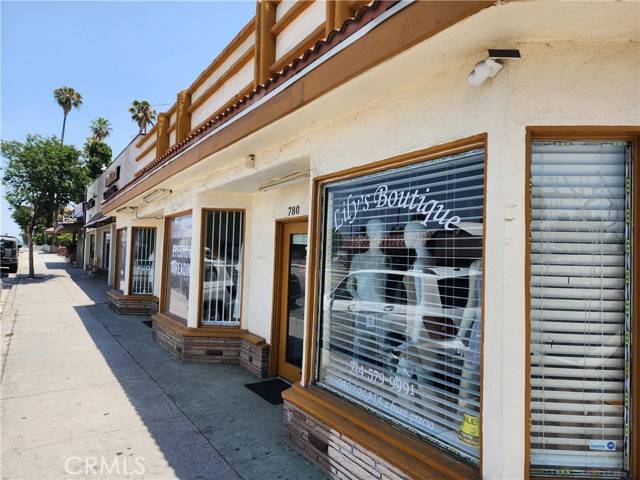La Habra, CA 90631,760 W La Habra Boulevard