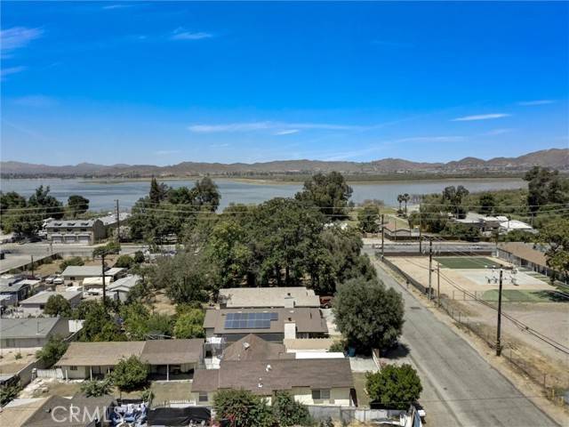 Lake Elsinore, CA 92530,33025 Wood Street