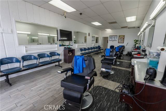 La Habra, CA 90631,1591 Whittier Boulevard