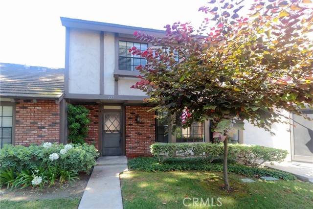 La Habra, CA 90631,227 Gable Lane