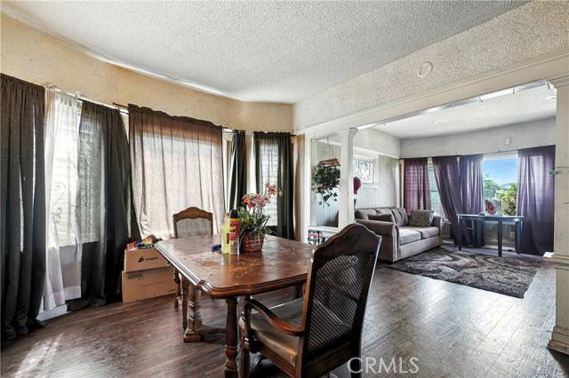 Los Angeles, CA 90011,1459 E 43rd Street