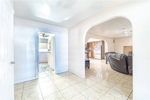 Hesperia, CA 92345,8998 Avocado Avenue