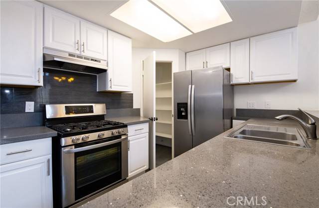 Paramount, CA 90723,7021 Alondra Boulevard #2