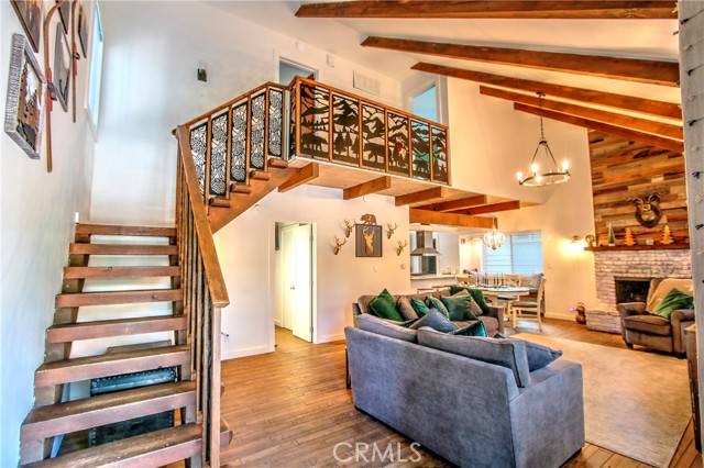 Big Bear Lake, CA 92315,42690 Cougar Road