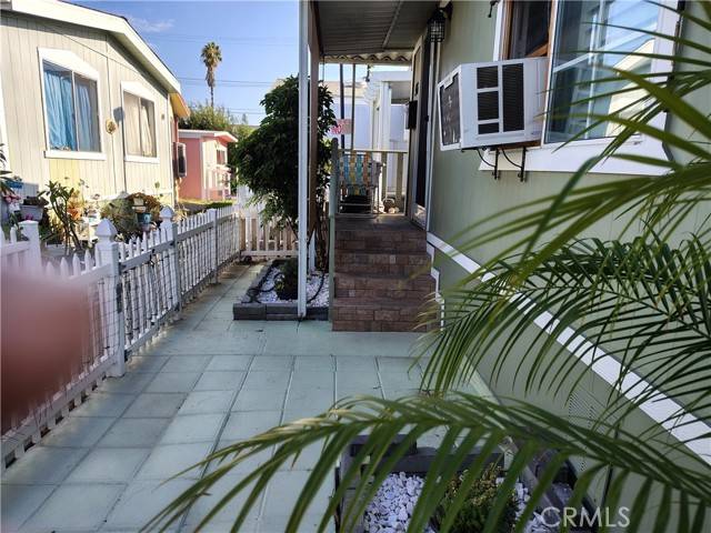 Downey, CA 90241,12265 Woodruff Avenue #56