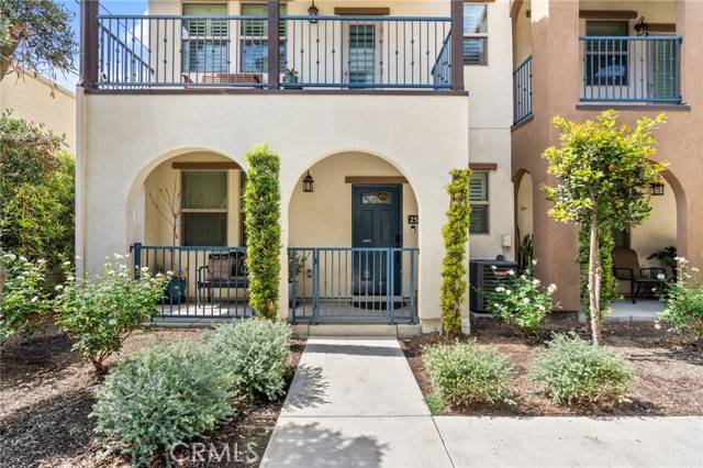 Santa Fe Springs, CA 90670,9861 Alburtis Avenue #25