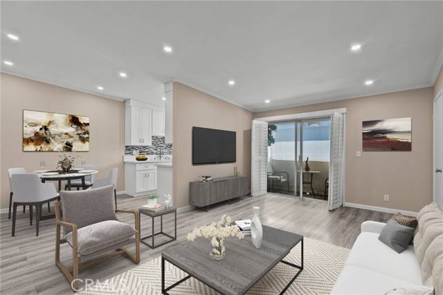 Chatsworth (los Angeles), CA 91311,9950 Jordan Avenue #10