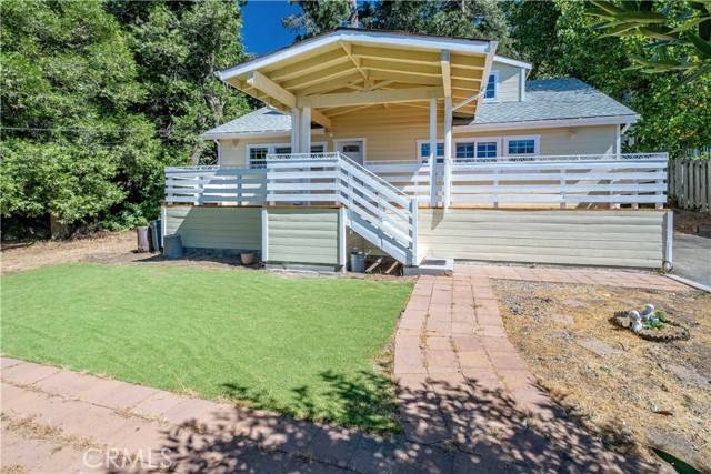 Crestline, CA 92325,23882 Skyland Drive