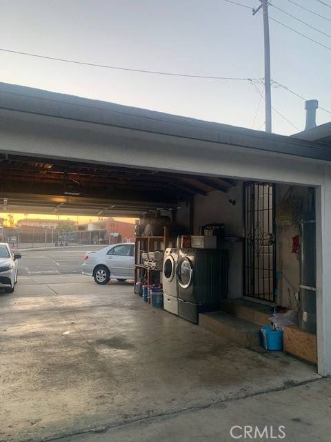 Buena Park, CA 90621,7122 Stanton Ave