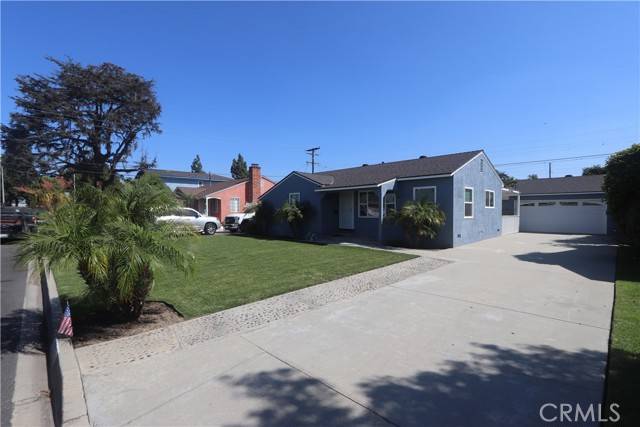 Downey, CA 90242,12614 Gneiss