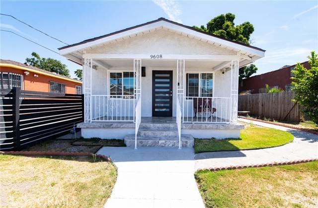 Los Angeles, CA 90002,9608 Beach