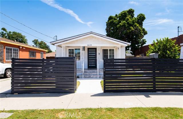 Los Angeles, CA 90002,9608 Beach