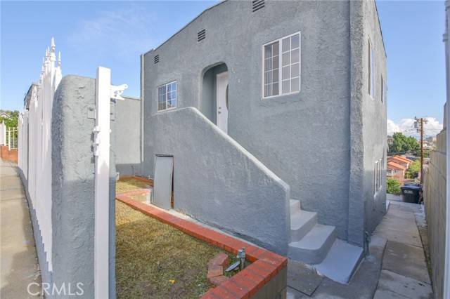 Los Angeles, CA 90063,1504 Attridge