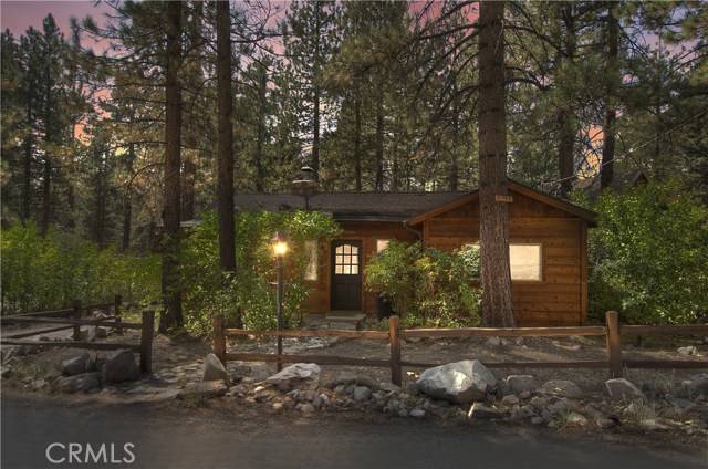 Fawnskin, CA 92333,1198 Chickasaw Road