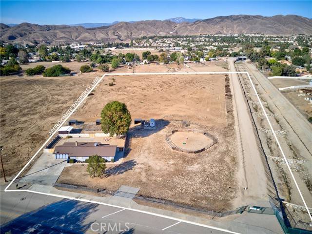 Yucaipa, CA 92399,33022 Avenue E