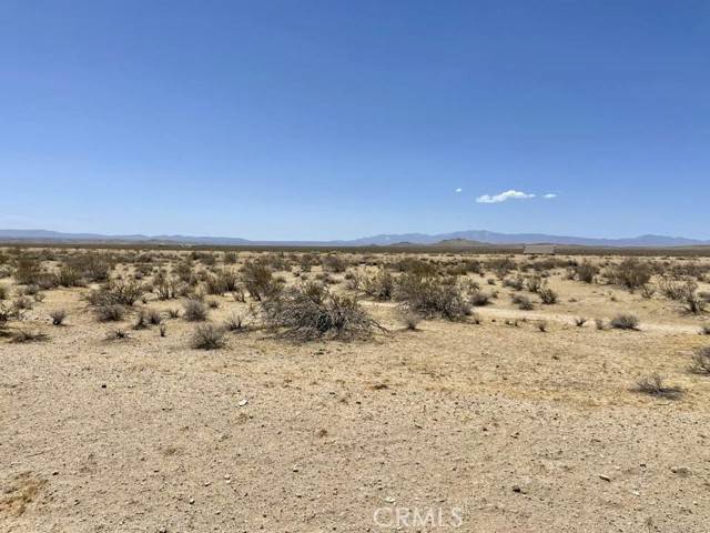 Adelanto, CA 92301,0 Crestview Drive