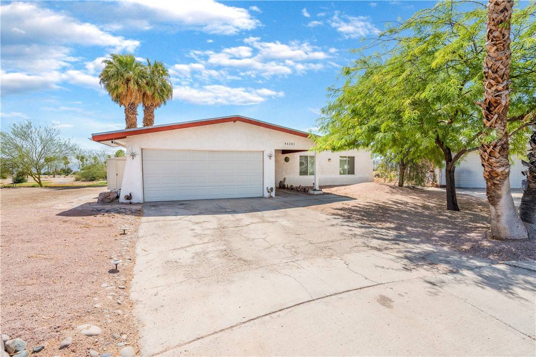 Desert Center, CA 92239,44281 Shasta Drive