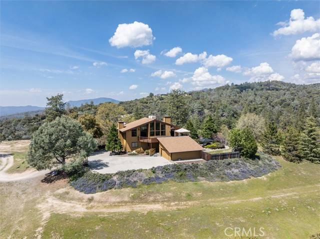 Oakhurst, CA 93644,42569 Old Yosemite Road