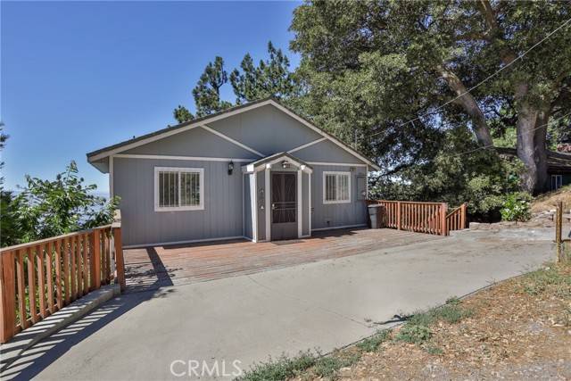 Crestline, CA 92325,23377 Crestview Lane