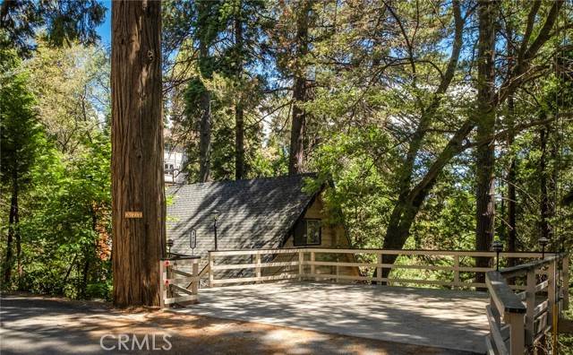 Lake Arrowhead, CA 92352,377 Hillside Road