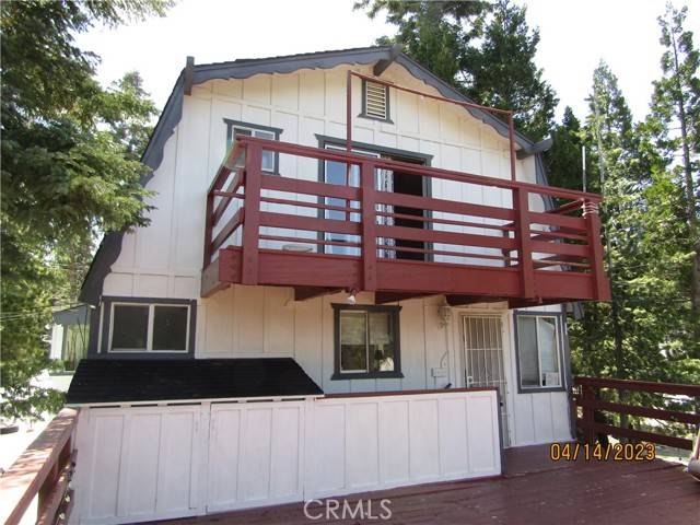 Twin Peaks, CA 92391,26325 Lake Forest Drive