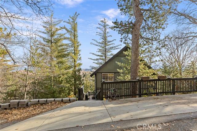 Lake Arrowhead, CA 92352,28264 Arbon Lane